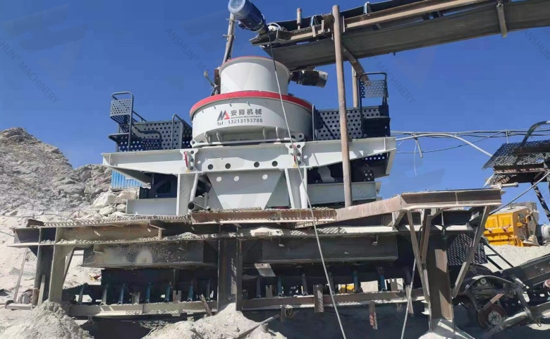 Sand Making Machine Comparison: VSI, Vertical Shaft Compound Crusher, and Double Roller Crusher