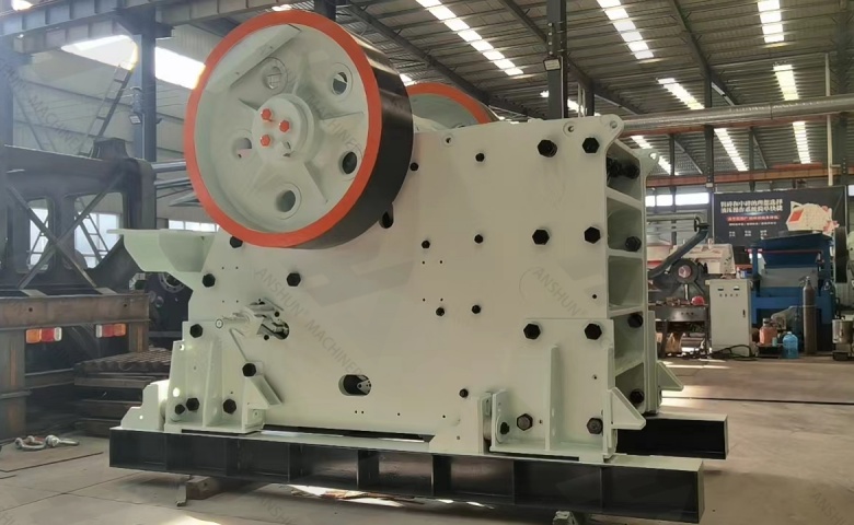 European Jaw Crusher vs Traditional Jaw Crusher: What's the Difference?