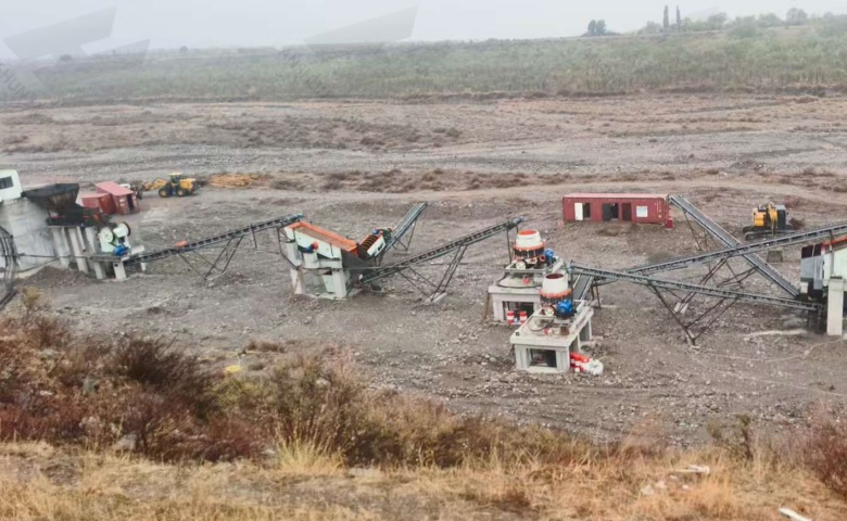 Why Is a Buffer Silo (Surge Bin) Important in a Sand Production Line?