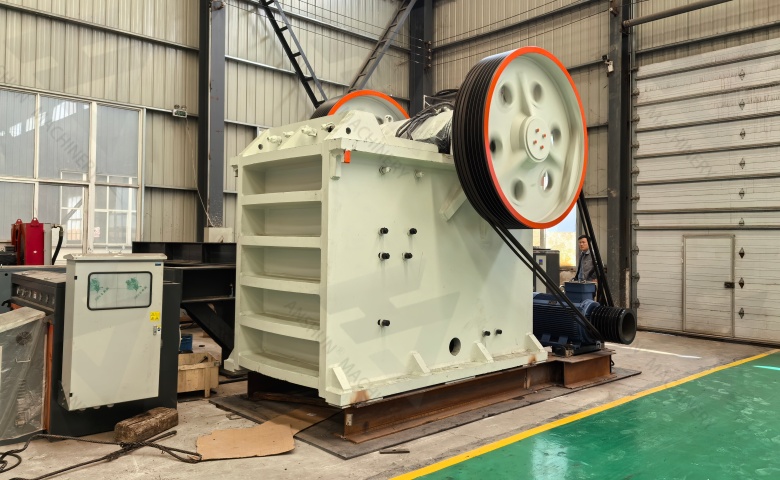 PE900×1200 Jaw Crusher Production Capacity