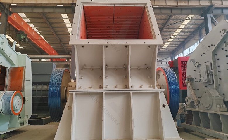 What Affects Heavy Hammer Crusher Capacity?