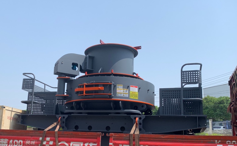 Why does my VSI Sand Making Machine rotor wear quickly?