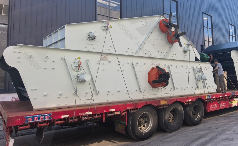 How to Choose a Dewatering Screen for Manufactured Sand?